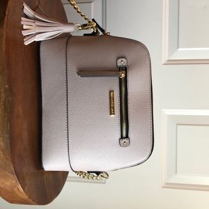 Madden Girl crossbody purse